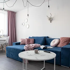 https://wochy-ratusz-lovely-apartment.warsawhotelspoland.com