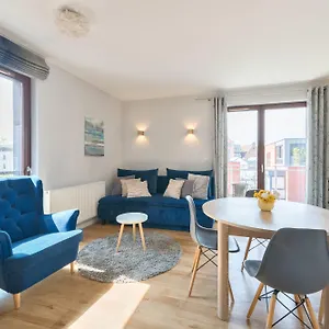 https://dom-house-apart-chmielna-park-apartment.gdanskhotel.org