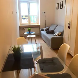 https://apartment-at-40-kolejowa.hotelswroclaw.com